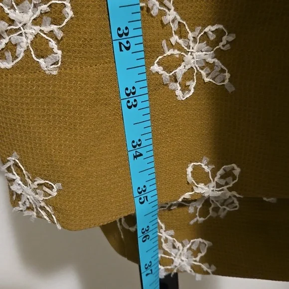 Anniewear Embroidered Shift Dress NWOT - Picture 7 of 7